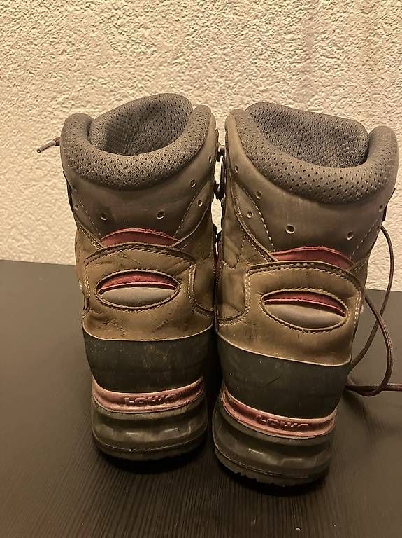 Lowa Damenschuhe: Wanderschuhe Gr. 40 – Gebraucht aus Bern von rahelgrueter. 3