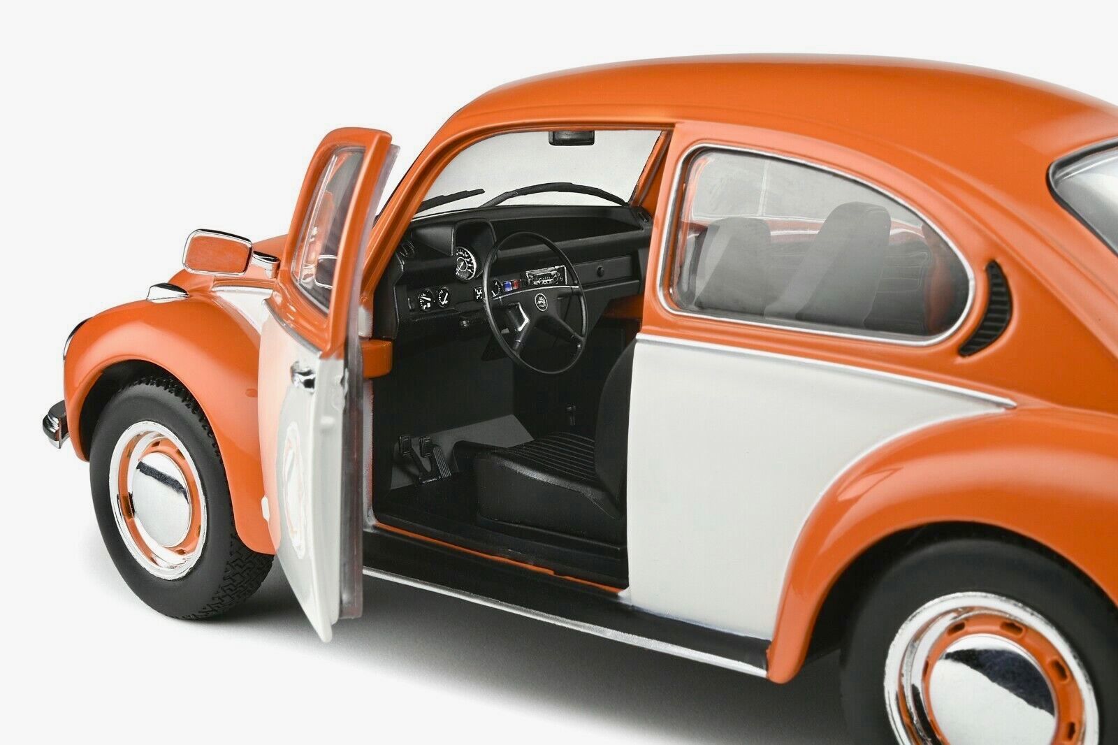 Volkswagen Modellini d'auto: VW KÄFER 1303, Jahrgang 1974, Massstab 1:18 – Nuovo e nell'imballaggio originale da Erlenbach im Simmental venduto da Model_box 4