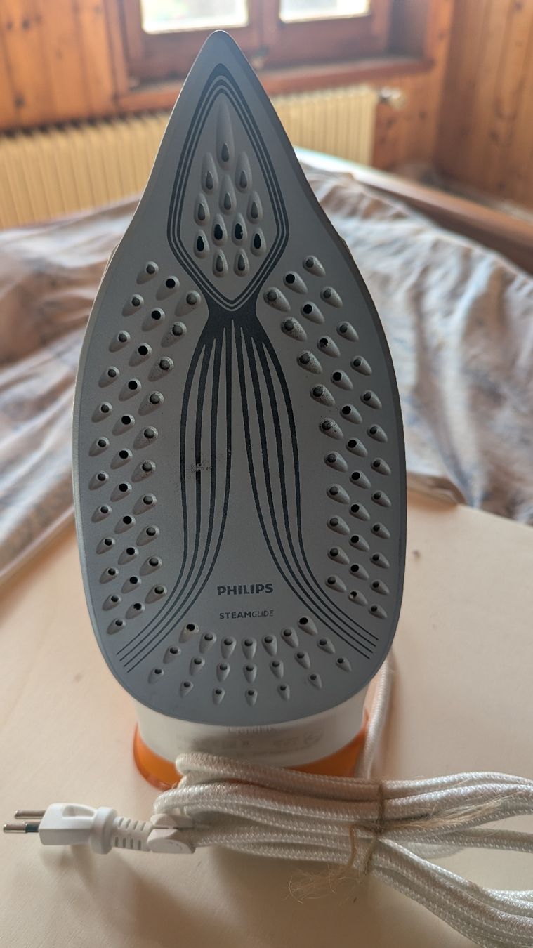 Philips Ferri da stiro: Fer à repasser Philips Azur Performer – Usato da Ecublens FR venduto da tea_7ljx 3