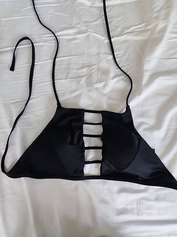 Maillots de bain & Bikinis: Bikinitop L – D'occasion à Basel par dap_khz5