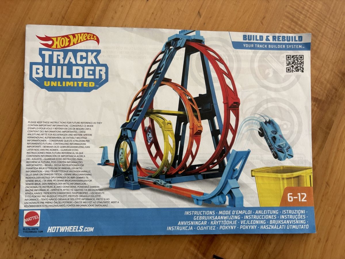 Hot Wheels Giocattoli: Hot Wheels Bahn Triple Looping – Usato da Stilli venduto da dan_9y5z 2