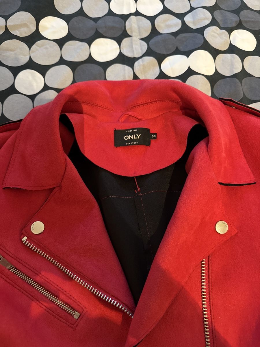 Only Jacken: Veste rouge ONLY – Neu (gemäss Beschreibung) aus Lausanne von raf_k5nx 1