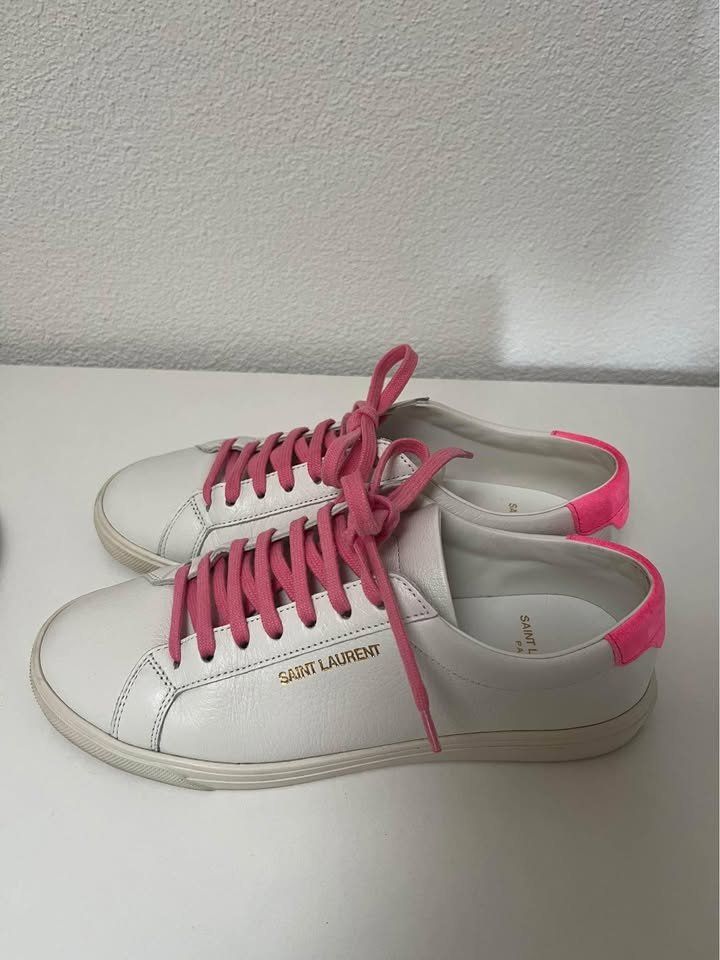 Saint Laurent Damenschuhe: Saint Laurent Leather Sneakers (37) – Gebraucht aus Kilchberg ZH von deedee3