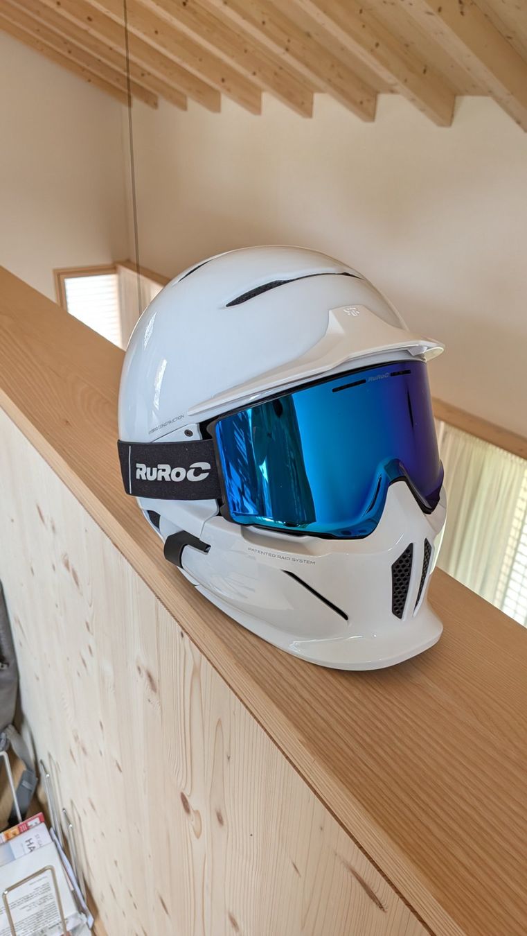 Ruroc Caschi: Ruroc RG2 weiss 2 mal gebraucht – Usato da Sennwald venduto da bedaniel