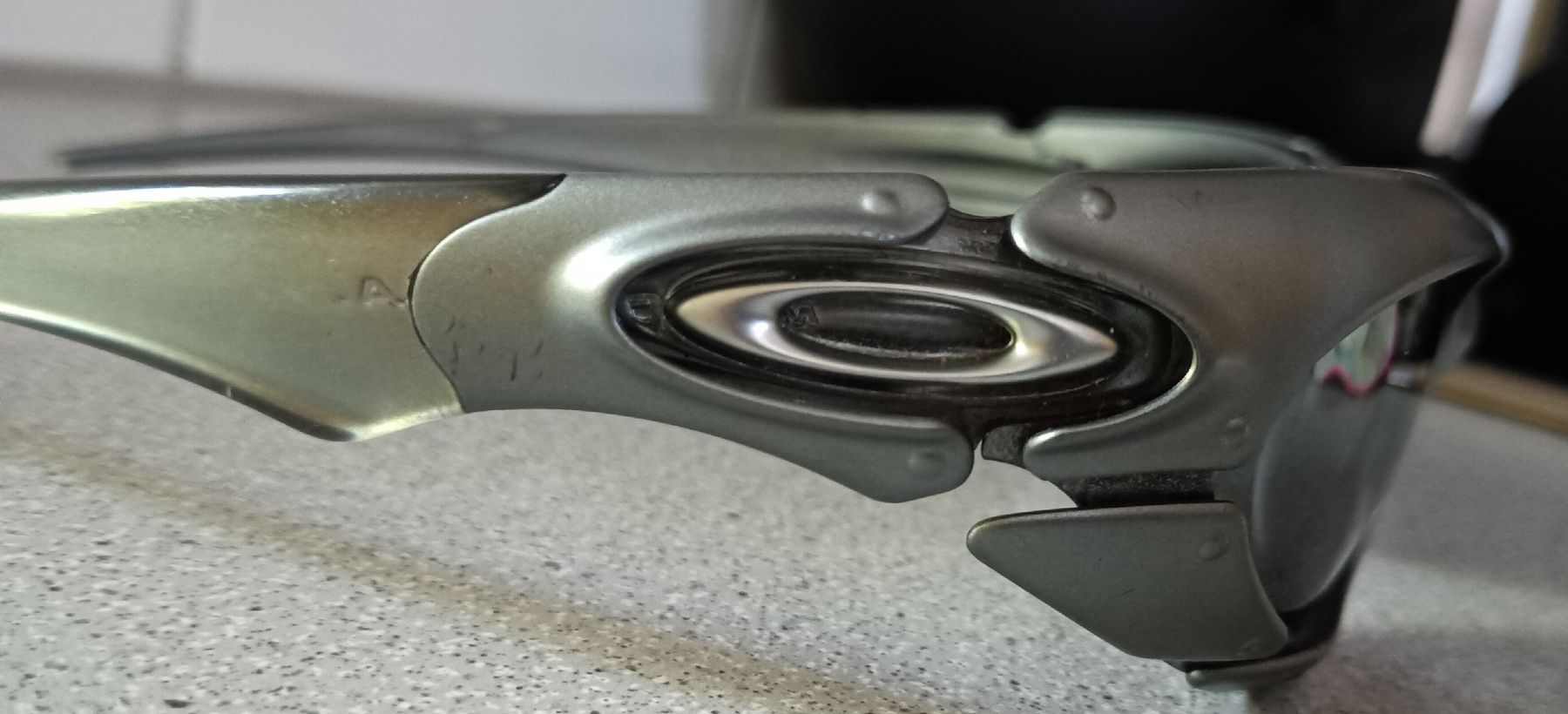 Oakley Occhiali & Lenti: Oakley Plate, Pre-Loved, Silber, O-Matter, schön und gut – Usato da Basel venduto da kim_872m 5