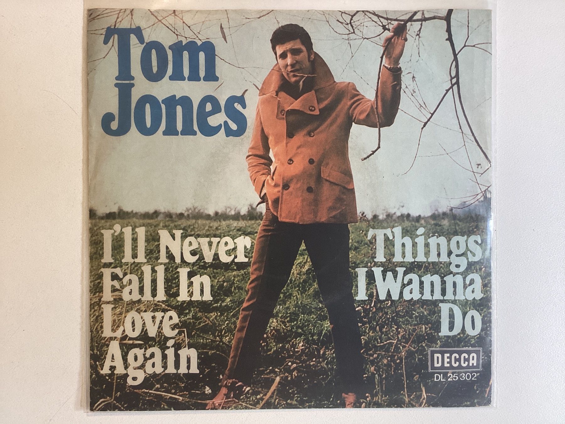 Schallplatten: Tom Jones Single - I’ll Never Fall In Love Again – Gebraucht aus Gutenswil von Hamzian