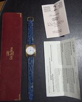 Montre Richelieu Carrée Dorée Bracelet Bleu Cuir Swiss Made