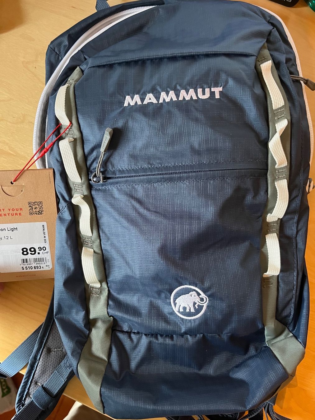 Mammut Rucksäcke: Mammut Rucksack Neon Light 12L – Neu (gemäss Beschreibung) aus Niederlenz von