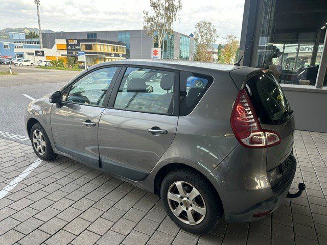 Renault Autos: Renault Scenic 1.6  Expression – D'occasion à Oberriet SG par jeepv8 1