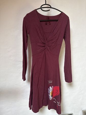 Desigual Kleid, bordeauxrot, Grösse XS, Top Zustand!