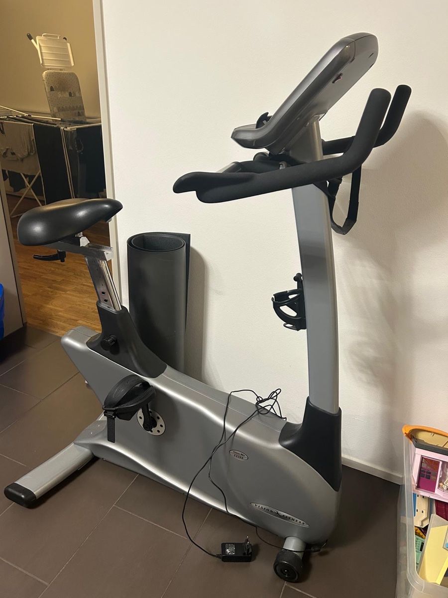 Vélos d'appartement: Vision Fitness E3200 Heimtrainer / Ergometer – D'occasion à Würenlos par joa_rcr9