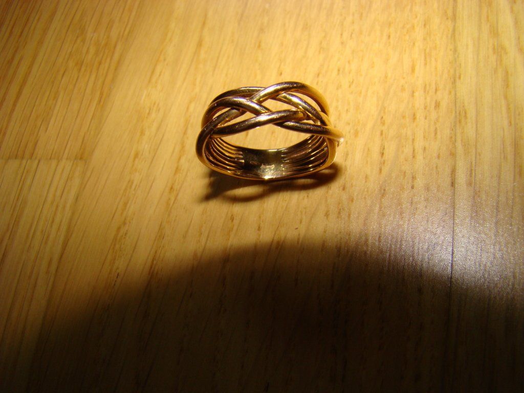 Bagues: bague, or 18K – D'occasion à Lussery-Villars par pousinete02 2