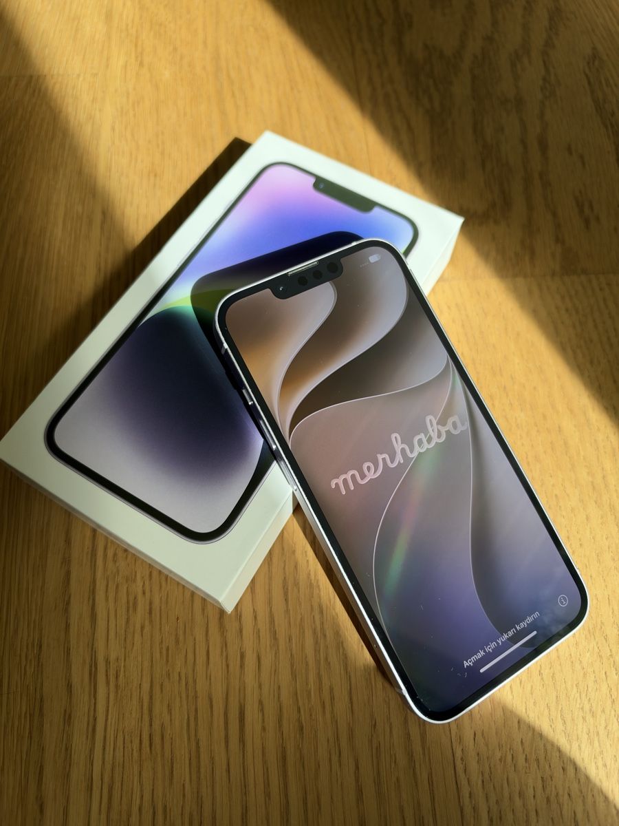Apple Telefoni cellulari / Smartphones: iPhone 14 128GB Violett/Purple Originalverpackung – Usato da Zürich venduto da gao_6rhf