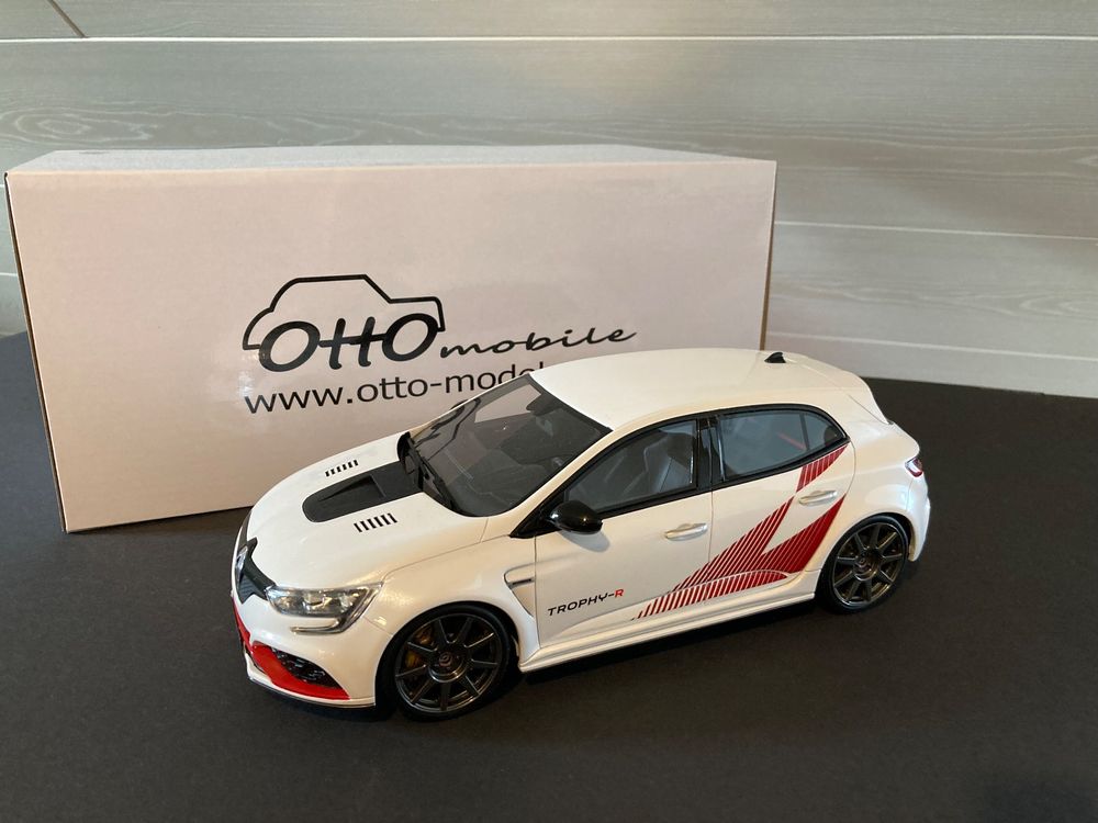 MEGANE 4 RS Trophy R Otto OT868 Ottomobile 1/18 Renault EUR 350,00