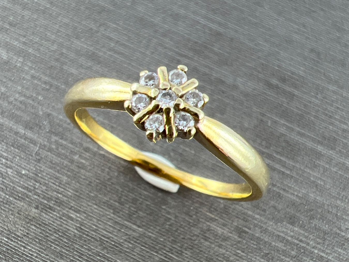 Ringe: Ring 375 Gold – Gebraucht aus Niederuzwil von leo_8857