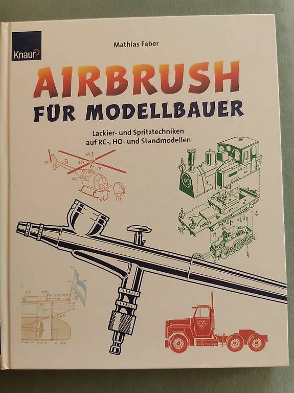 Libri: Airbrush Bücher – Usato da Wallbach venduto da kenya11 1
