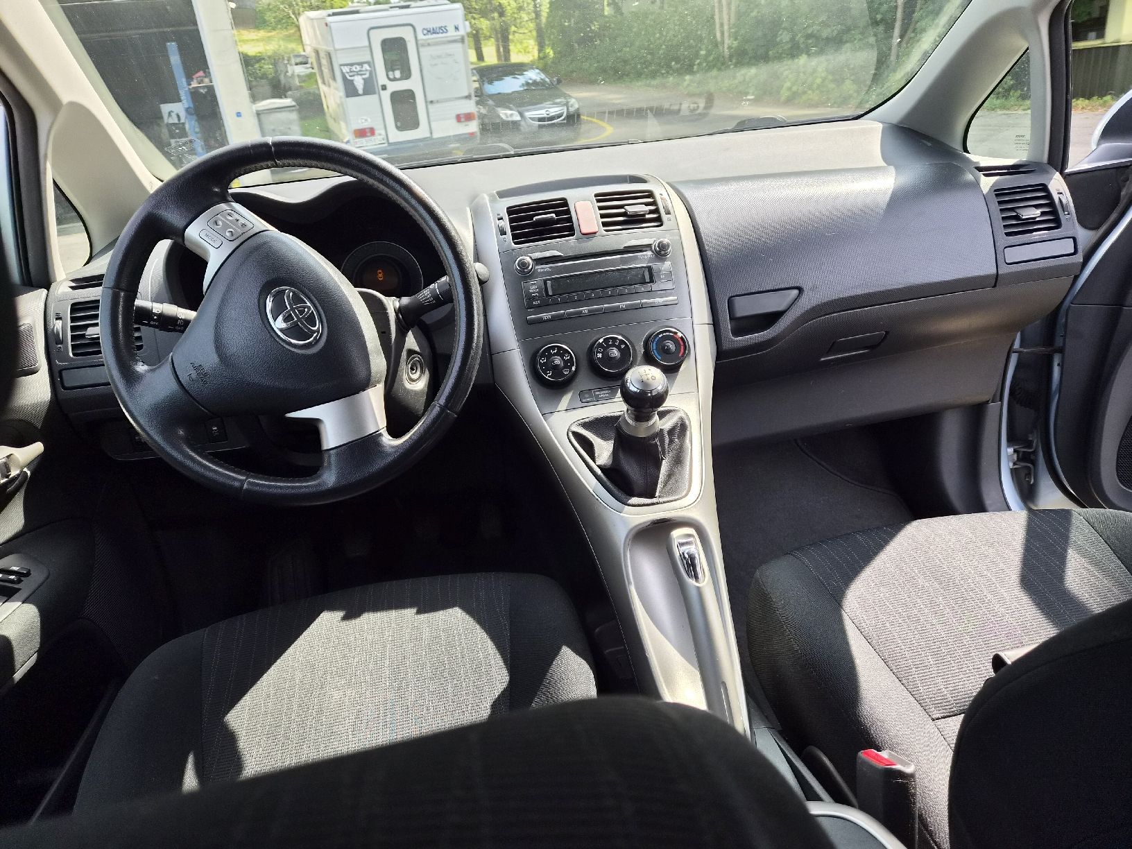 Toyota Automobili: TOYOTA   AURIS  1.6i   MFK  2025 – Usato da St. Gallen venduto da kratzki01 4