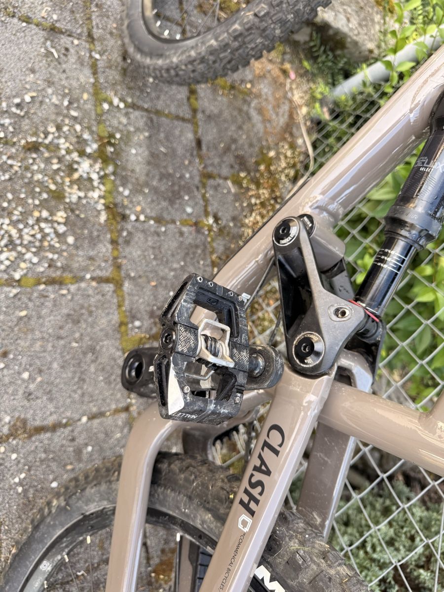 Commencal Biciclette: Commencal Clash – Nuovo (secondo la descrizione) da Staad SG venduto da dav_j2nw 4