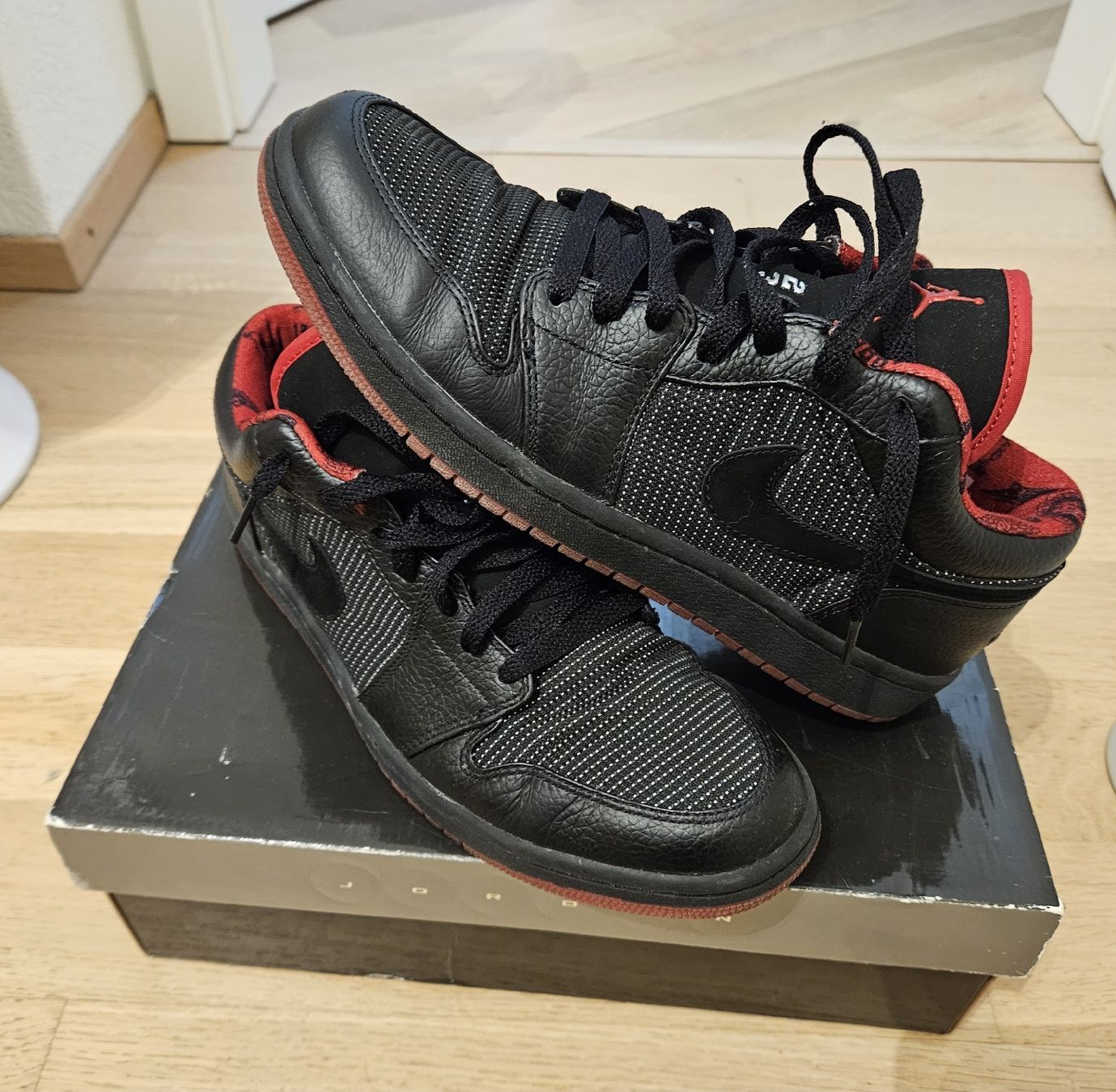 Nike Scarpe da uomo: air jordan 1 retro – Usato da Founex venduto da Ana_2412