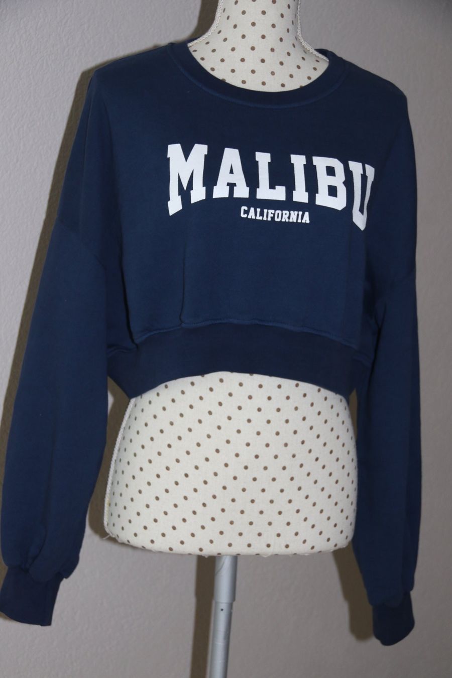 Maglioni & Felpe: Cooles Sweatshirt Gr.S-M NEU – Nuovo (secondo la descrizione) da Oberwil-Lieli venduto da Svetlana28 1