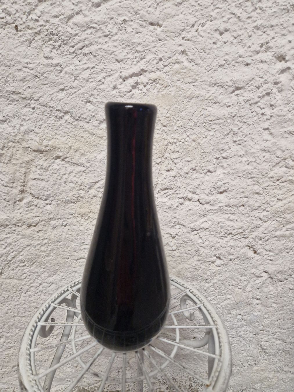 Vasi & Recipienti: Sehr schöne Blumenvase, violett – Nuovo (secondo la descrizione) da Weggis venduto da Oswadan