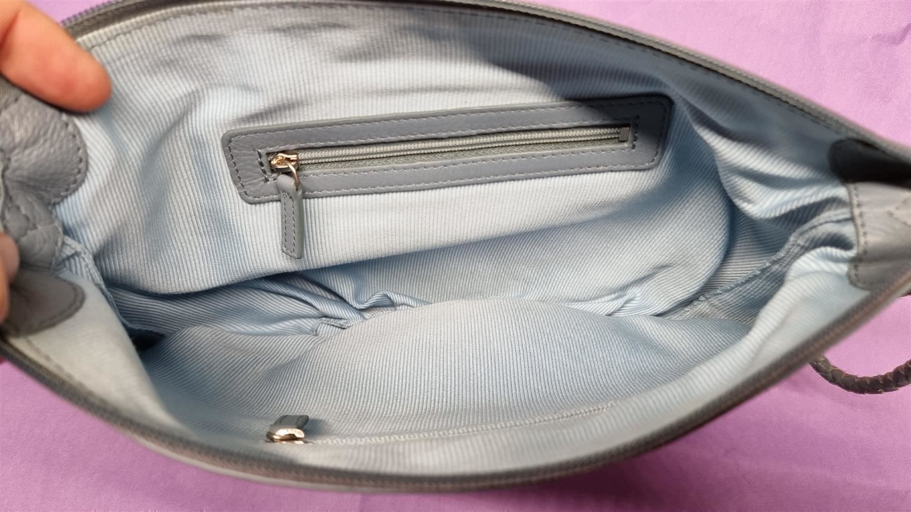 Borse da donna: Handtasche aus Leder in blau – Nuovo (secondo la descrizione) da Rebstein venduto da James-Dean 5