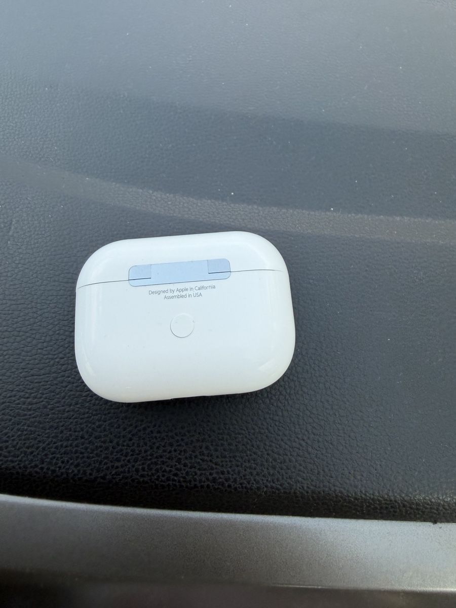 Apple Coques & Protection écran: AirPods Pro Case 2.Generation – Neuf (Voir description) à Chur par asl_26xv 1