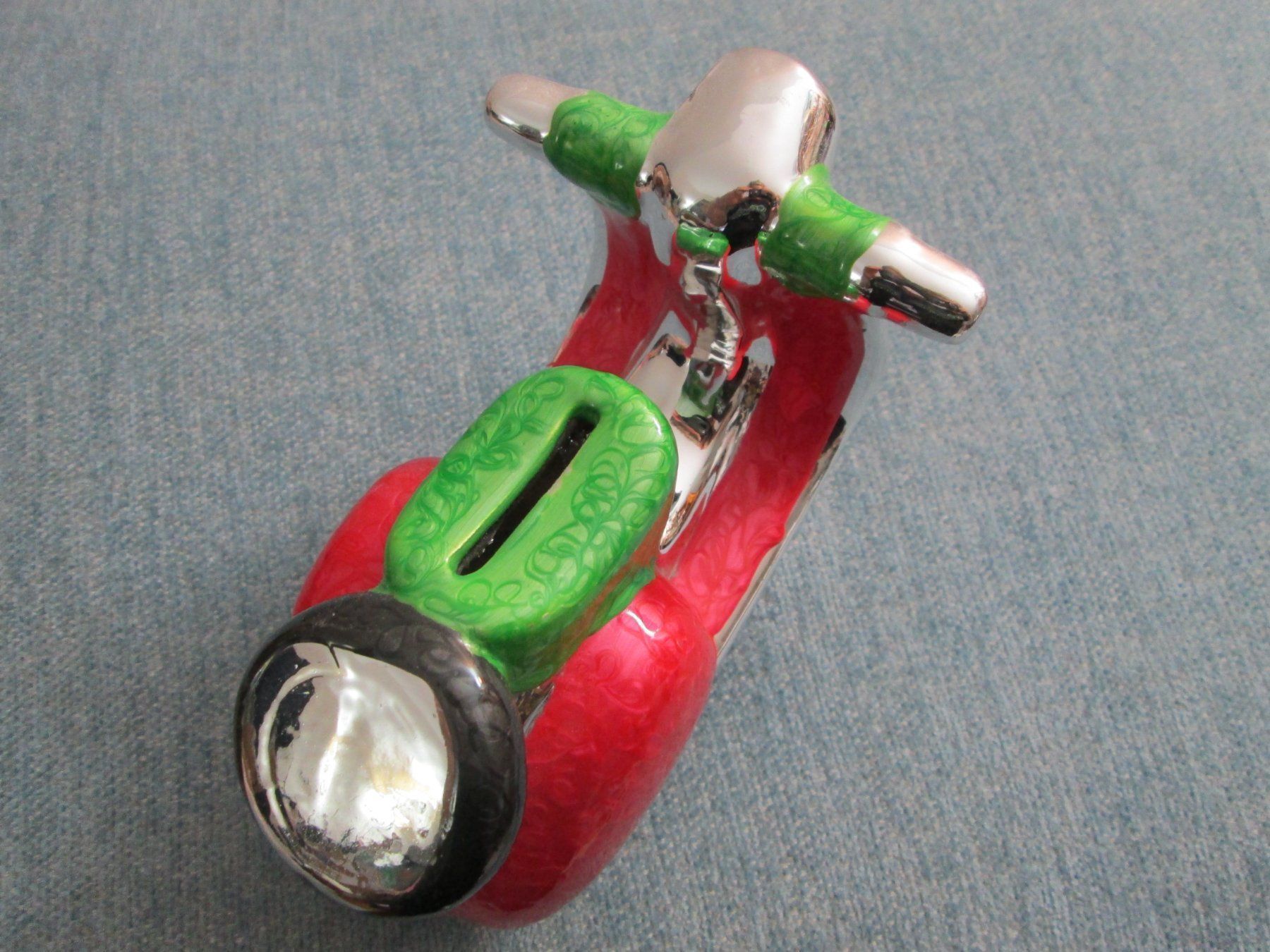 Spardosen: Spardose Vespa – Gebraucht aus Neuchâtel von Dualseele 1