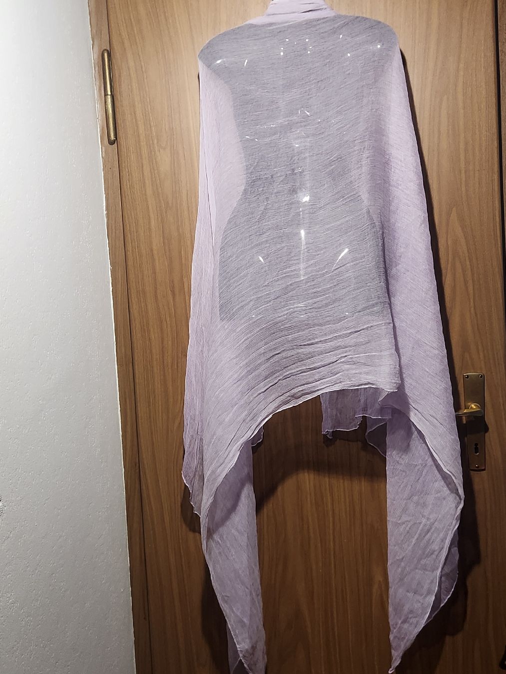 Nile Foulard & Sciarpe: Écharpe  Nile 100% soie lilas – Usato da Niedergösgen venduto da Eva2410 1