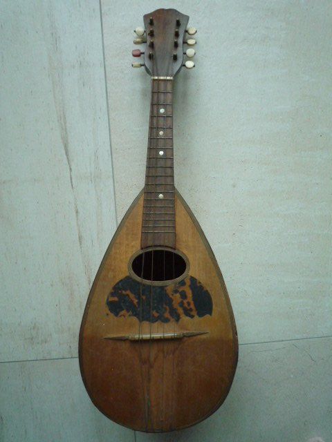 Strumenti musicali: Ancienne mandoline - Alte Mandoline – Usato da Cortaillod venduto da Matteo18