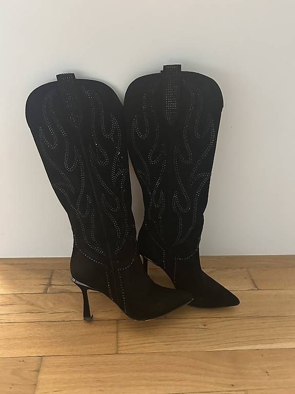 Scarpe da donna: ALMA EN PENA BOOTS S:37 – Usato da Schlieren venduto da jul_yrw7