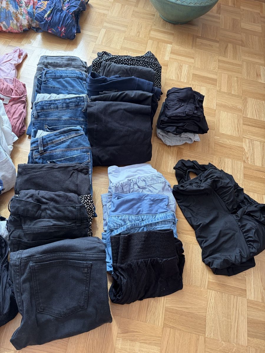 Kleiderpakete: Umstandskleidung Kleiderpaket S/M – Gebraucht aus Zürich von nepaprocella 1