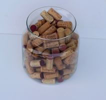 Korkzapfen in Deko Glas