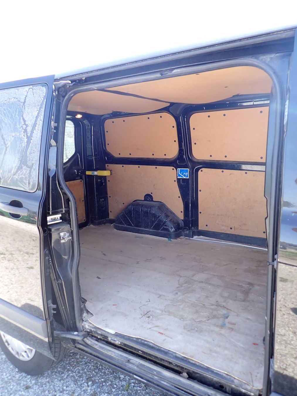 Ford Nutzfahrzeuge: Ford Transit Custom – Gebraucht aus Fribourg von OFAIL 5