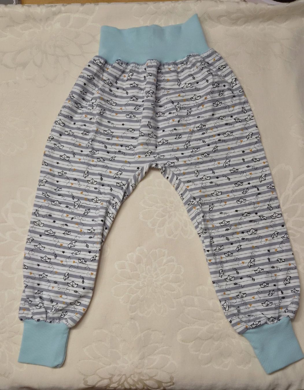 Pantalons: Pumphose  98/104 – Neuf (Voir description) à Attiswil par Velvet81