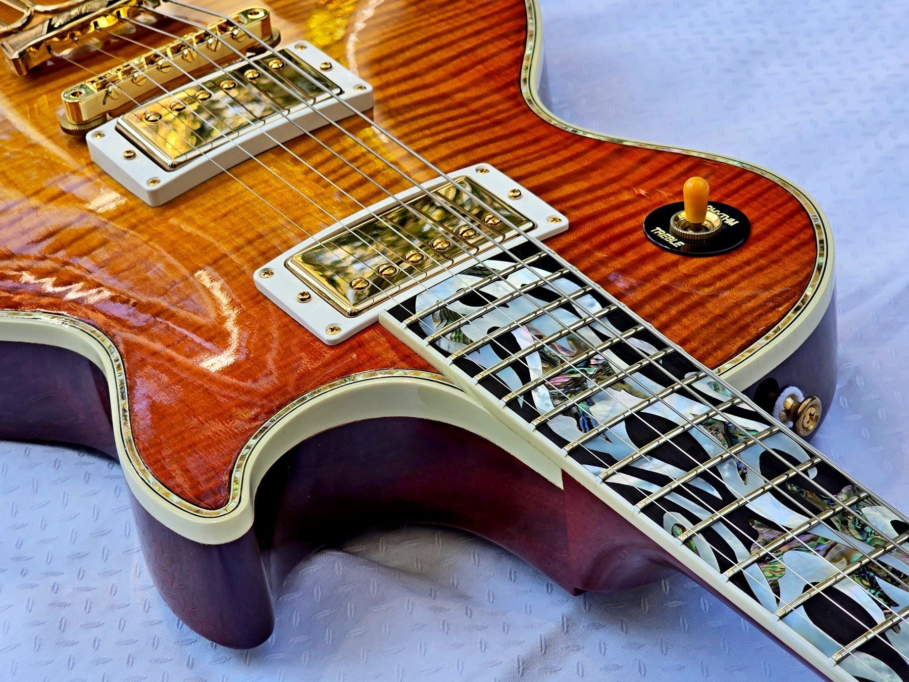 Gibson Strumenti musicali: Gibson LP Ultima Custom Shop 1997 – Usato da Basel venduto da x-hobby 9