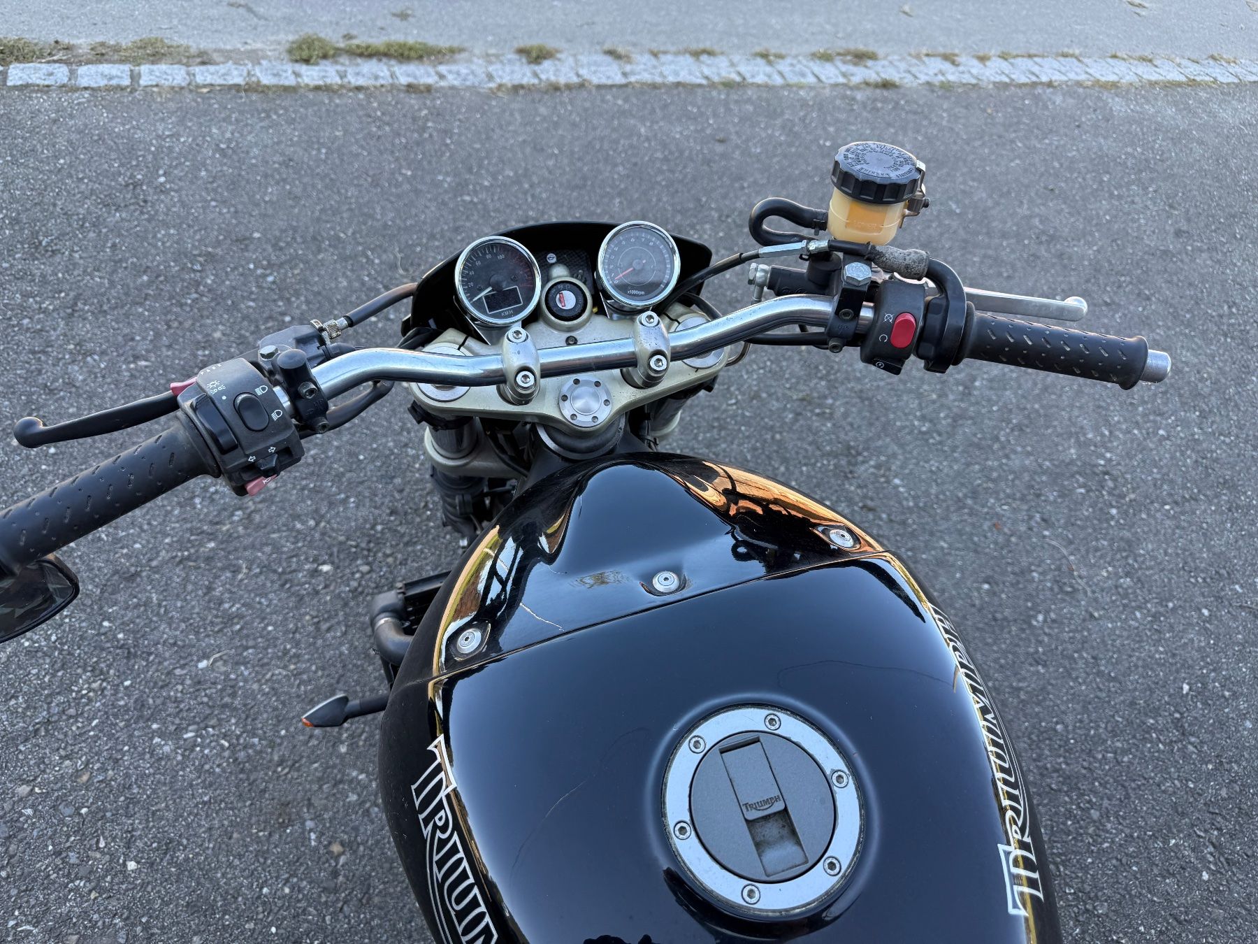 Triumph Strada: Triumph Speed Tripple 900 ccm – Usato da Egnach venduto da Nati97 4
