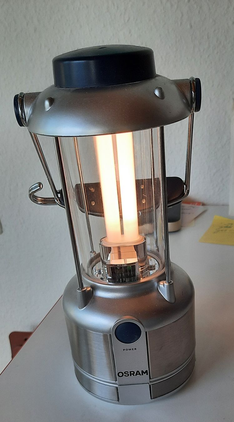 Lampes: Campinglampe OSRAM Energy Automatic gebraucht – D'occasion à BRUNNEN par Sole21 5