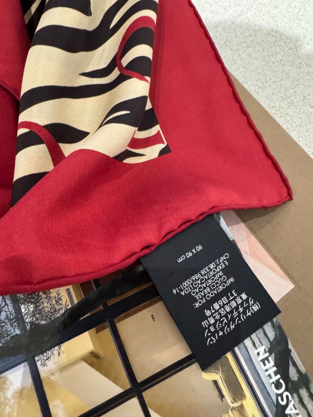 Gucci Foulard & Sciarpe: GUCCI SEIDENTUCH / SCHAL – Nuovo (secondo la descrizione) da Schwyz venduto da bofb 5