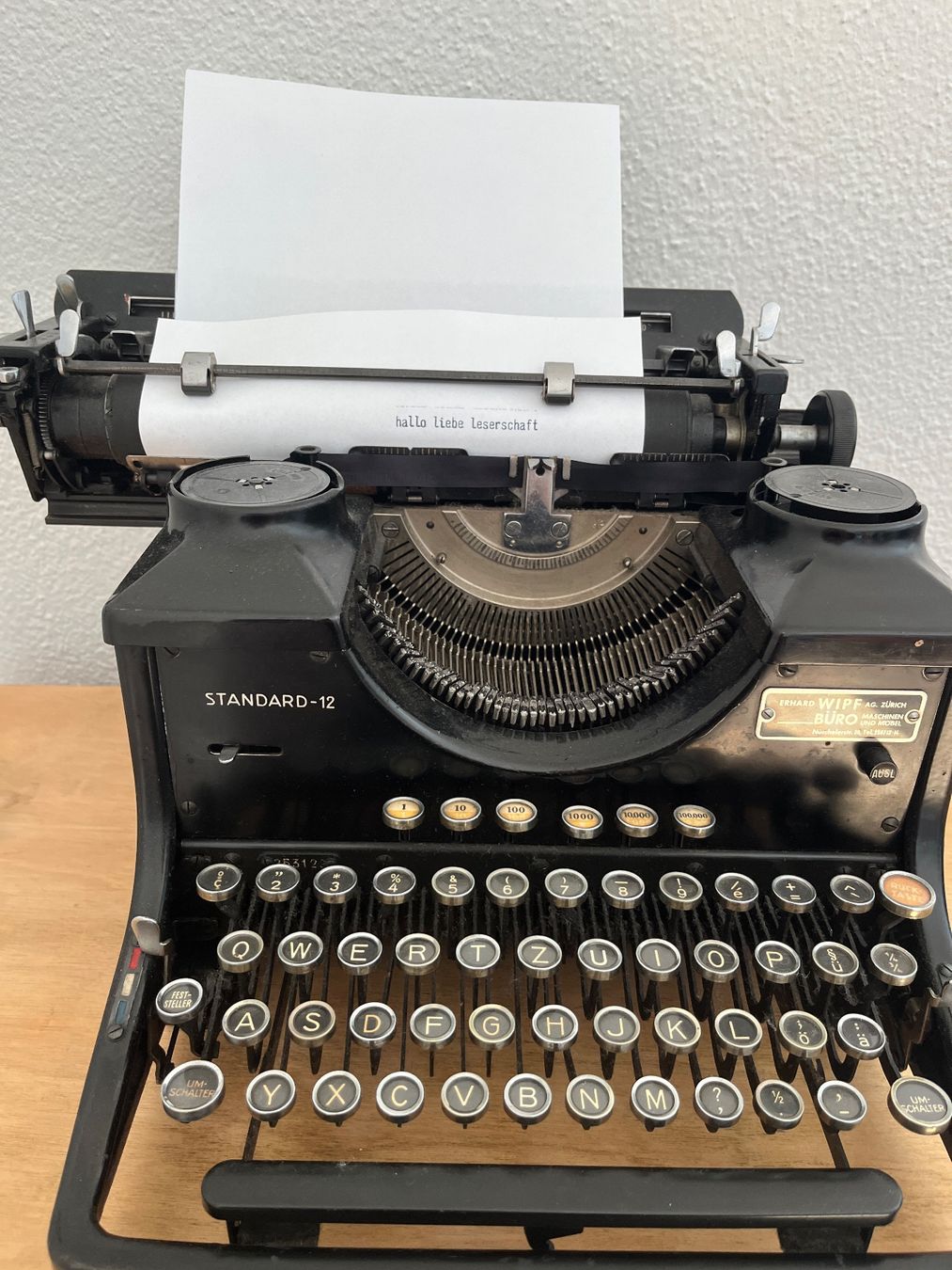 Triumph Macchine da scrivere: Triumph Schreibmaschine 1930er – Usato da Bern venduto da Chicca_Bern 4