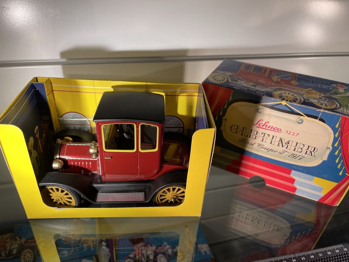 Schuco Modellautos: Schuco Oldtimer 1917, Top Zustand, mit Box! Nr. 1227 – Neu (gemäss Beschreibung) aus Siebnen von speedy63