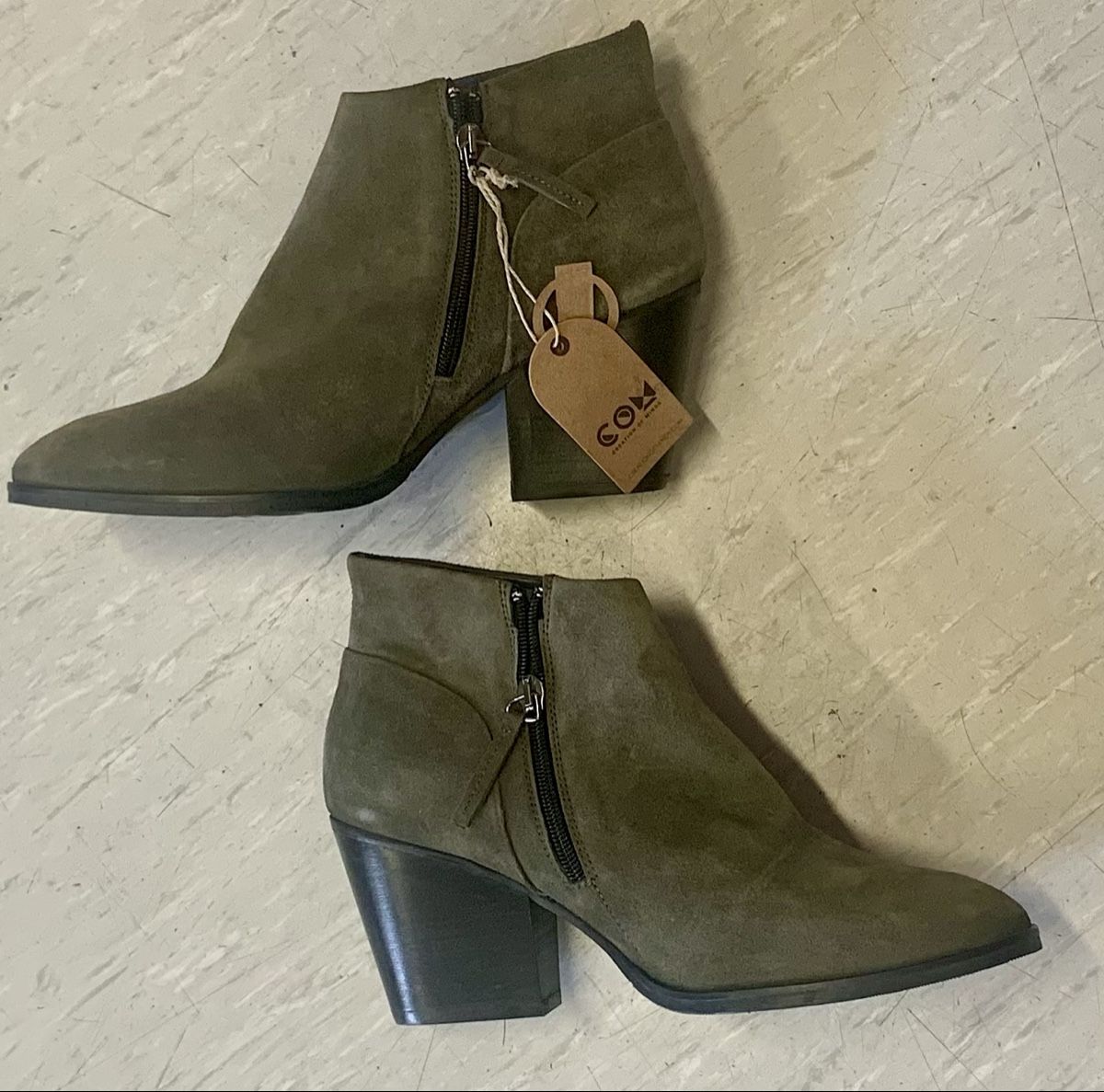 Scarpe da donna: Neu COM Stiefeletten Wildleder 41 – Nuovo (secondo la descrizione) da Unterseen venduto da jpowers1971 1