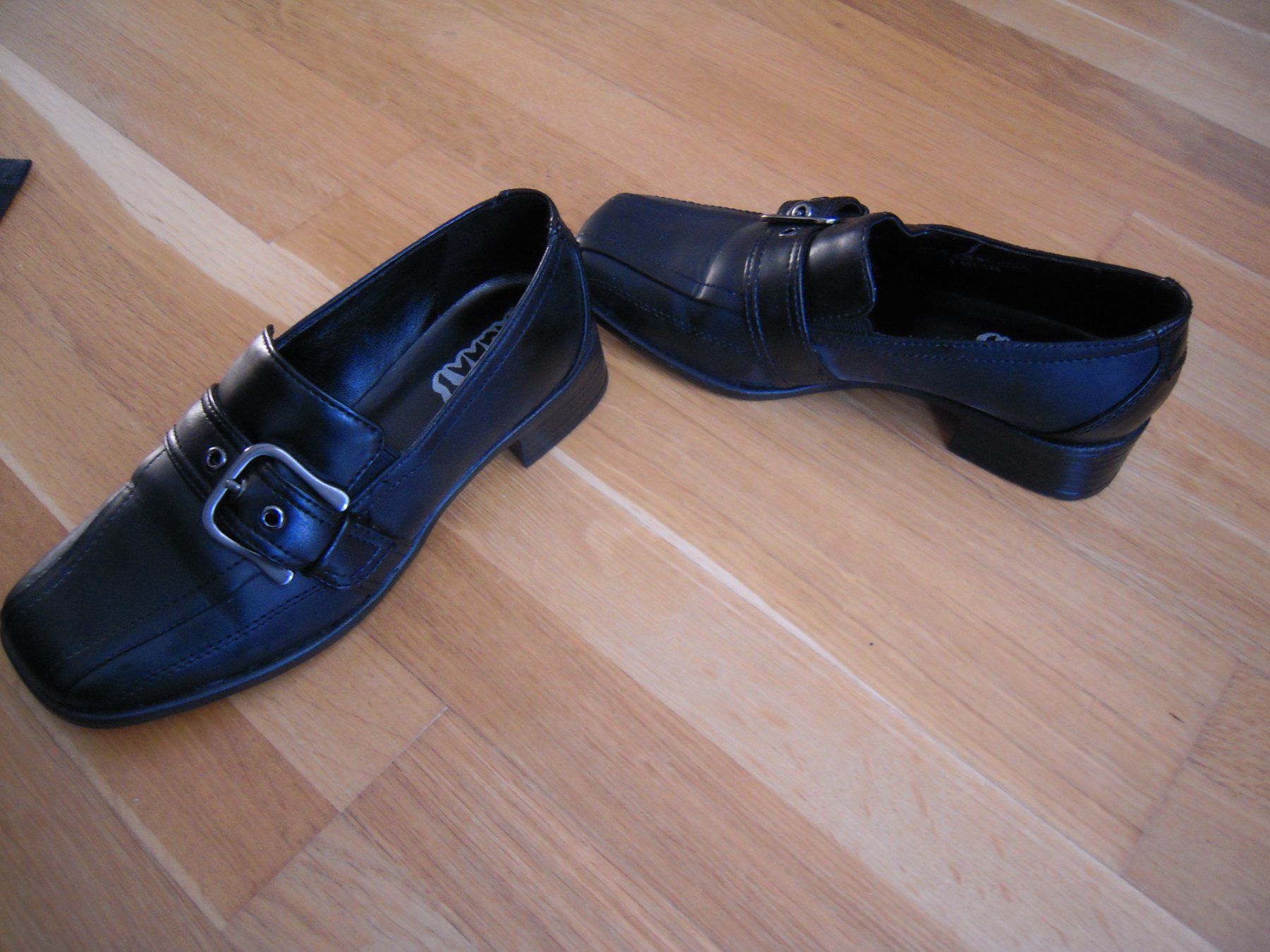 Scarpe per ragazze: Mädchen Halbschuhe / Schuhe  Gr 33 – Nuovo (secondo la descrizione) da Uzwil venduto da visions77