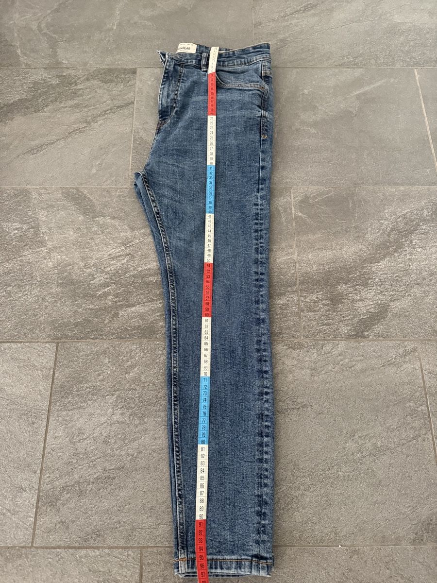 Pull&Bear Jeans: Gut erhaltene PULL&BEAR JEANS/ EUR 42 – Gebraucht aus Davos Platz von mon_v2vm 3