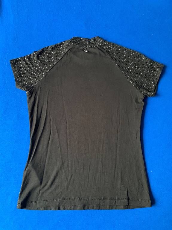 Guess T-shirt: Guess Top schwarz mit Strass XS – Usato da St. Gallen venduto da mar_rkm7 1