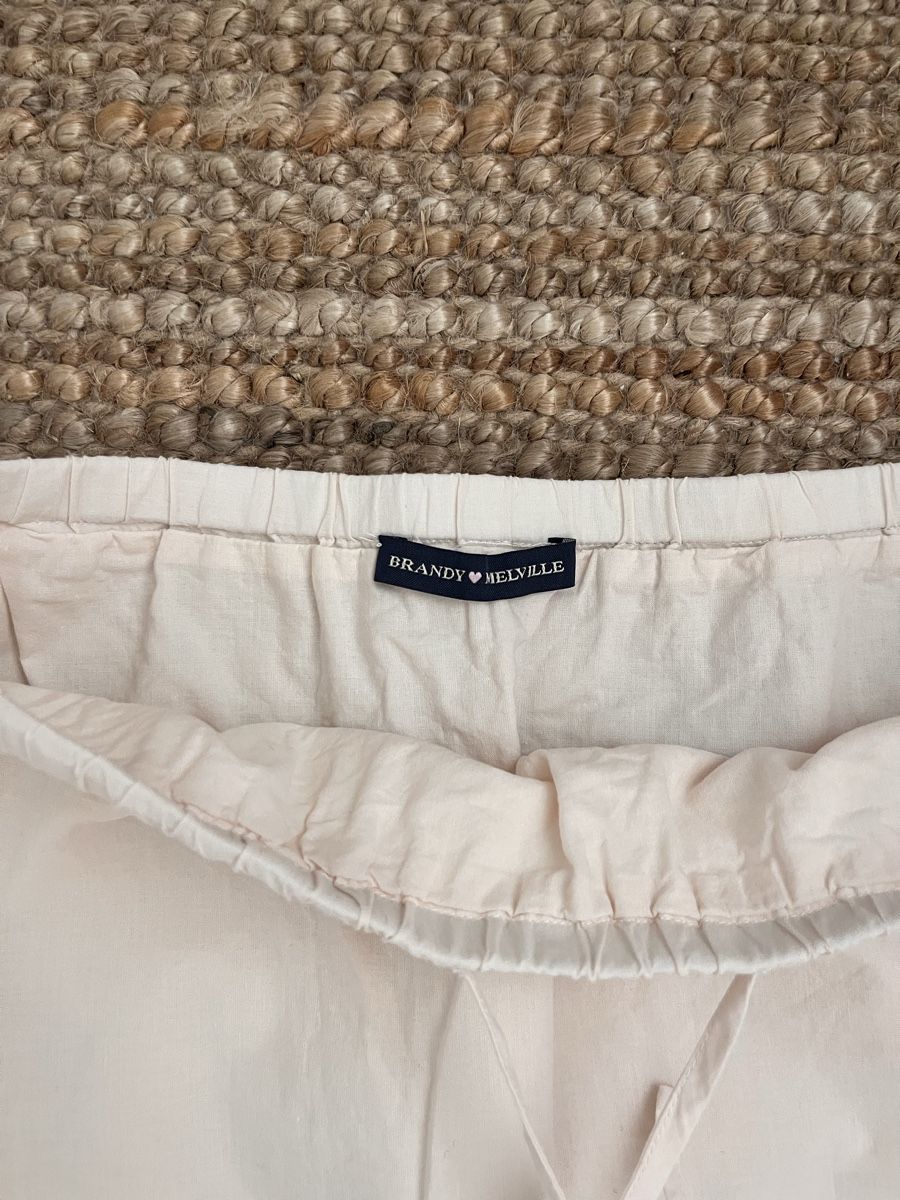 Brandy Melville Gonne: Maxirock Brandy Melville  – Usato da Neudorf venduto da wen_9jfq 2