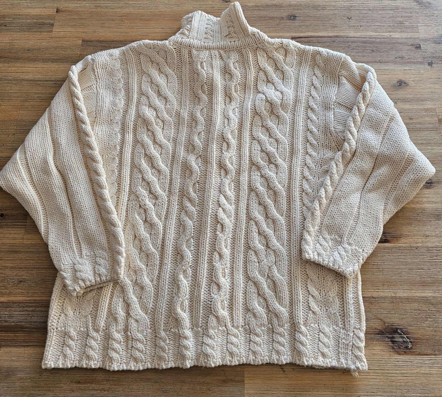 H&M Giacche & Cappotti: Kinder Strickjacke Creme Grösse 128 H&M – Usato da Basel venduto da Sinibini86 2