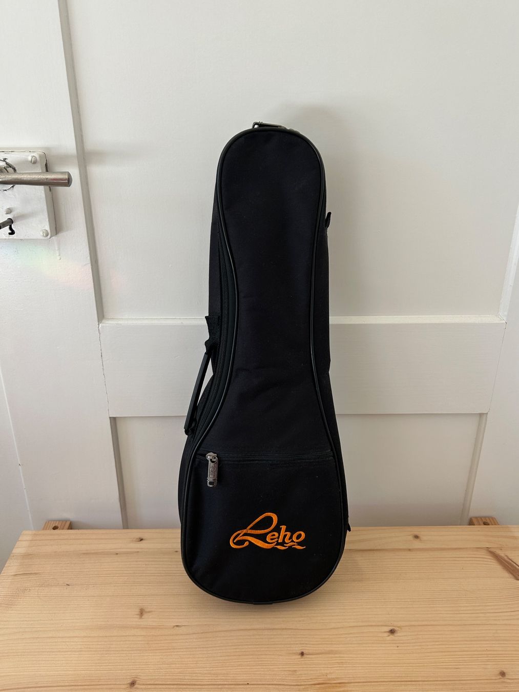 Strumenti musicali: Ukulele – Usato da Winterthur venduto da jul_6l9p 2