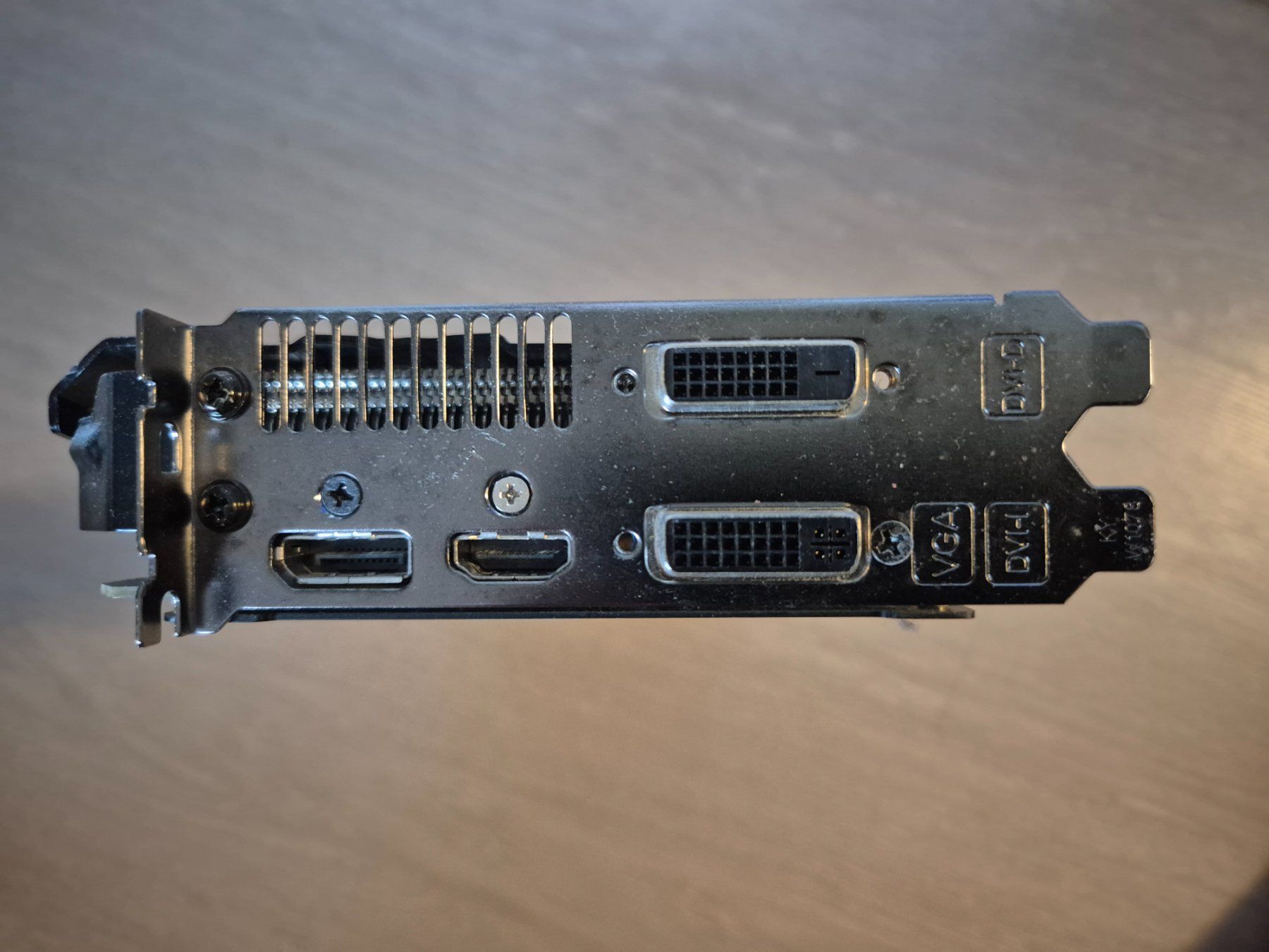 Gigabyte Grafikkarten: GIGABYTE GeForce GTX 980 G1 Gaming – Gebraucht aus Gerlafingen von Takuta 2
