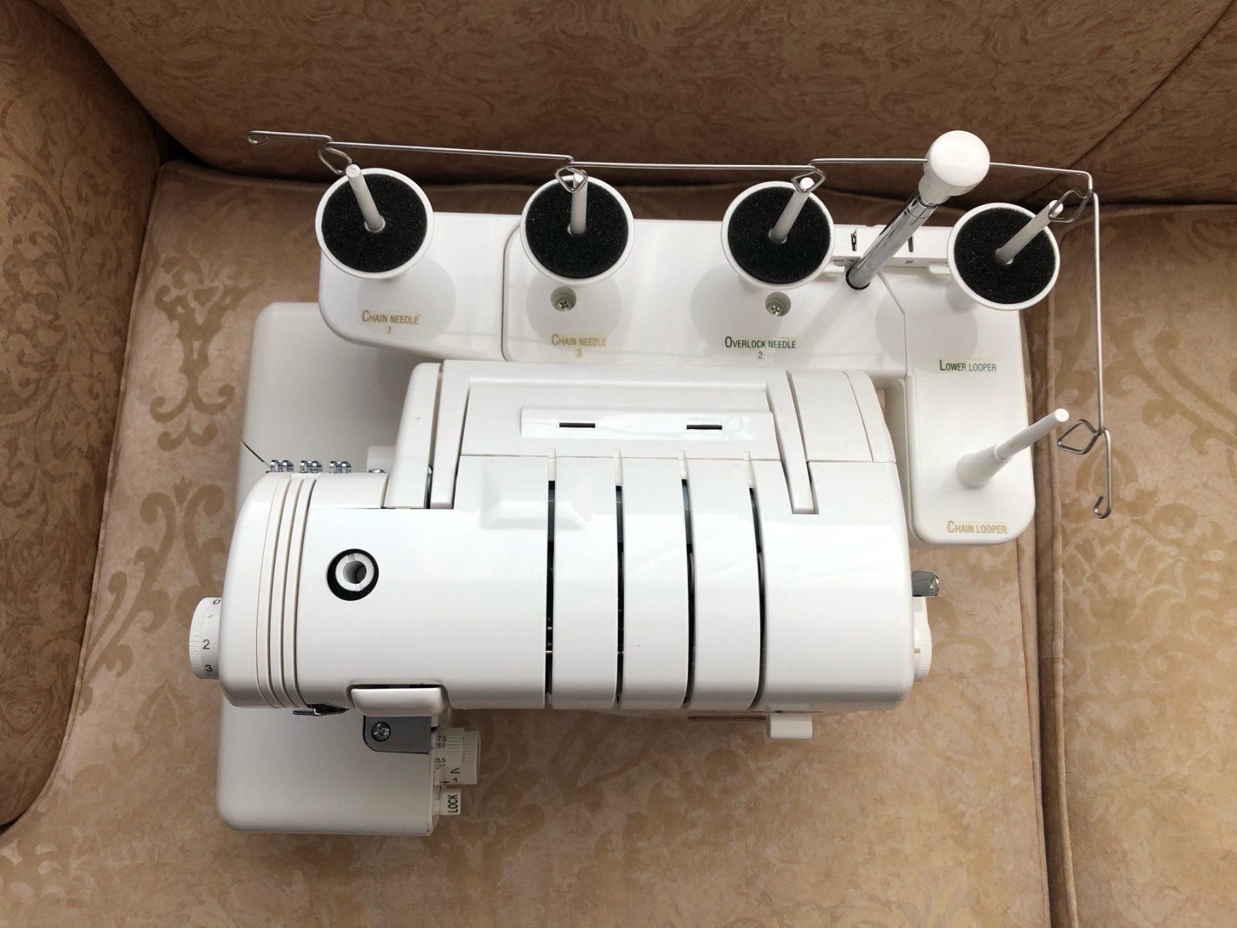 Macchine da cucire: Overlock " Baby lock Evolution" Neu – Nuovo e nell'imballaggio originale da Zürich venduto da Nazerali8002 3